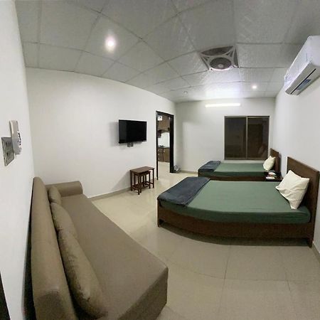 • Faizi Furnished Apartments Faisalabad Extérieur photo